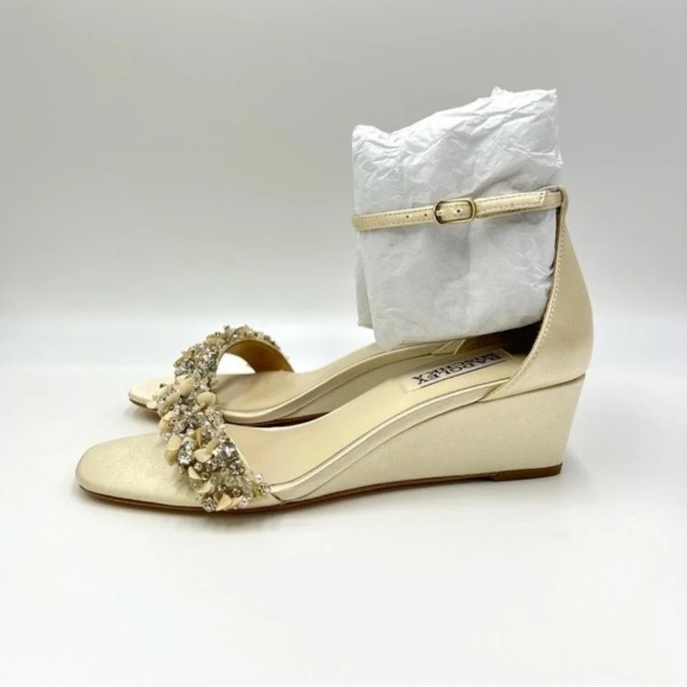 Badgley Mischka Size 6 Teasha Ivory Satin Jeweled Low Wedges Sandals Heels Shoes